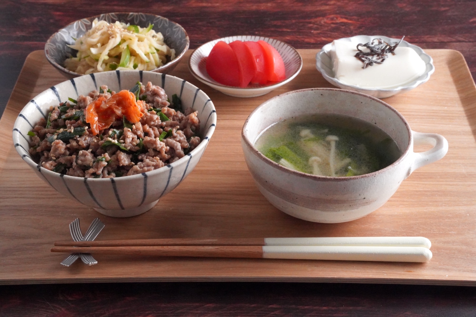 にらミンチのスタミナ丼献立まとめ