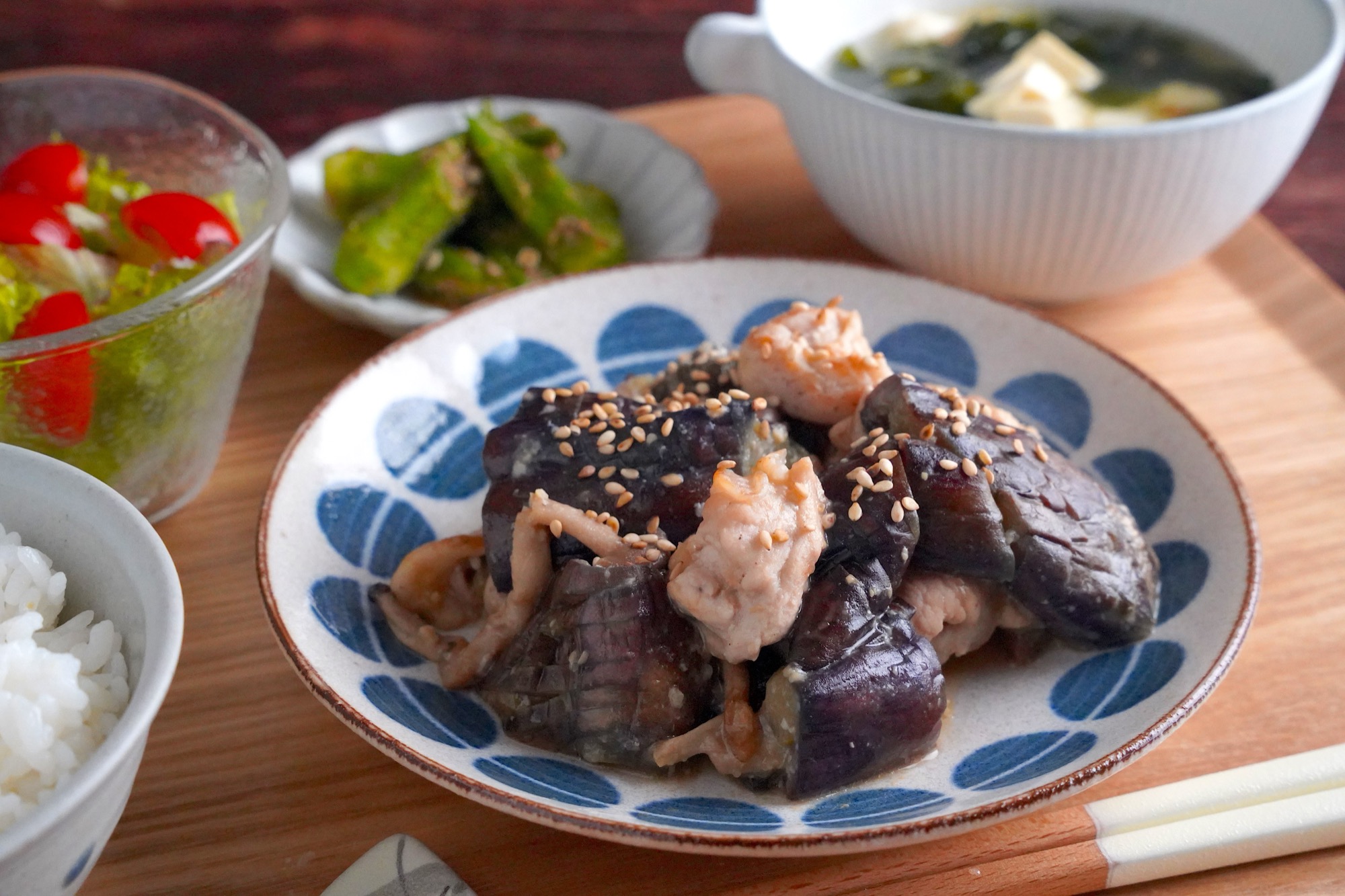 なすと豚肉の味噌炒めの献立