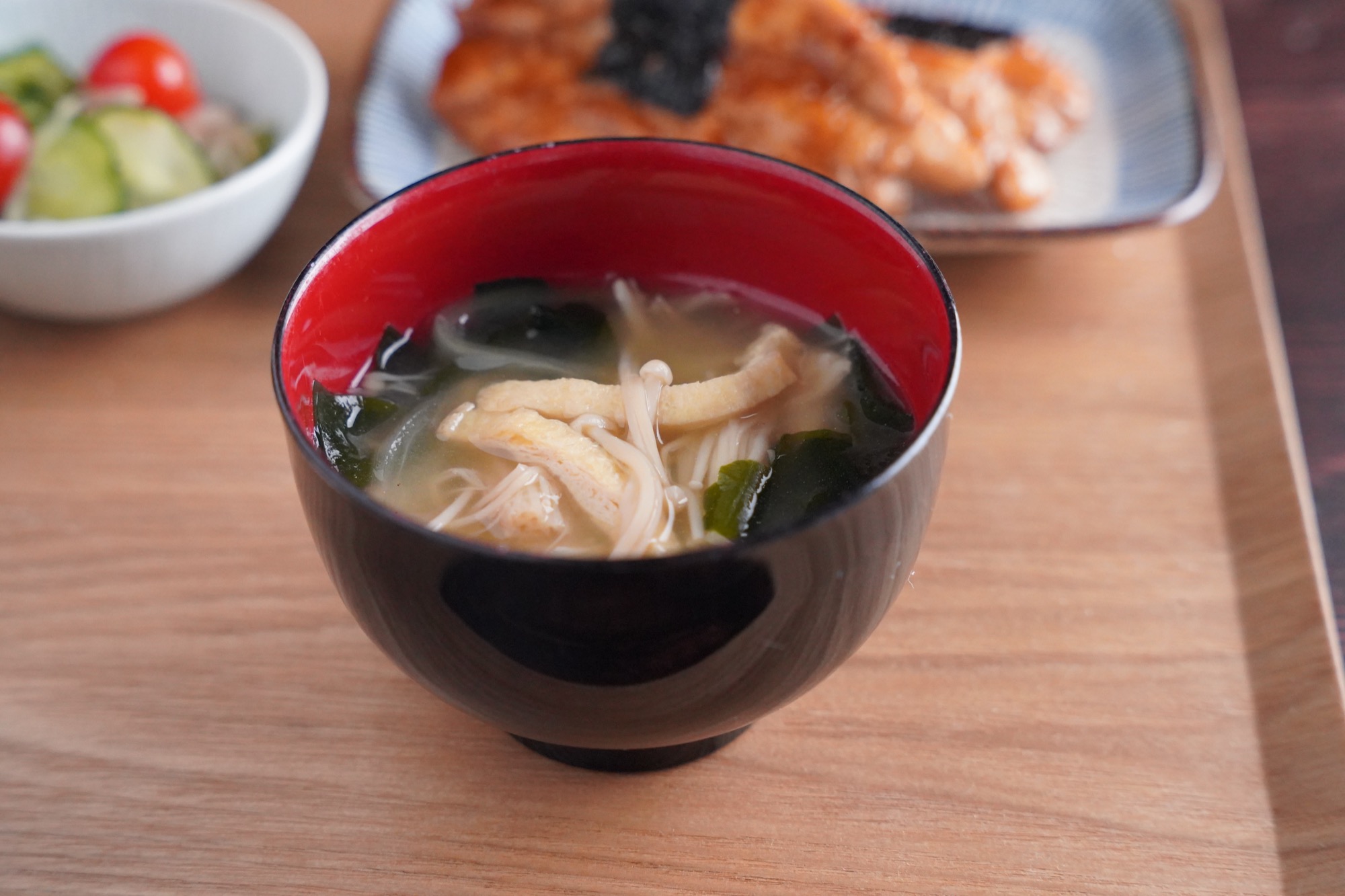 えのきと薄揚げの味噌汁
